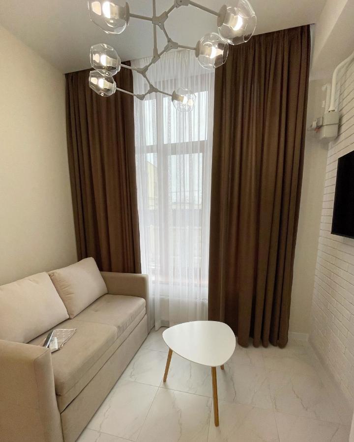 אודסה Apartments Light Room מראה חיצוני תמונה