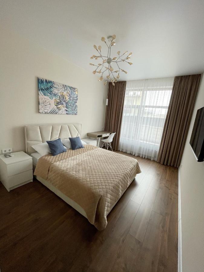 אודסה Apartments Light Room מראה חיצוני תמונה